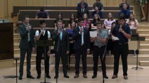 Много в мире есть дорог широких..