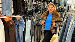 Джинсовый рай у Наргиз. Джинсы. Куртки. Рубашки для женщин и мужчин до 76 р-ра Садовод