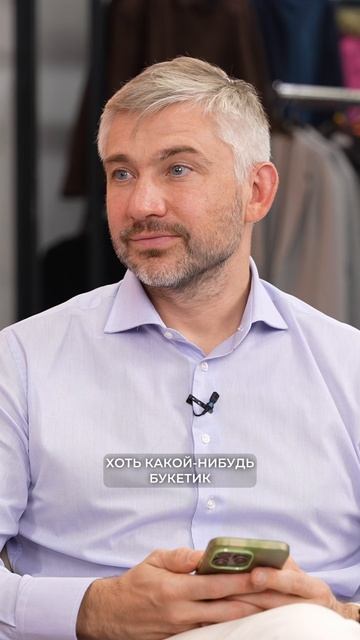 БРАЗГОВСКАЯ: В ДЕТСТВЕ нам было СТЫДНО быть “БЕДНЫМИ” / Послушай Петра смотреть онлайн