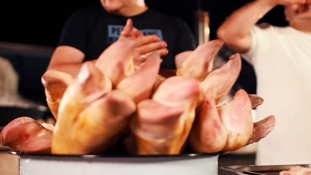 ГОТОВИМ С ДРУЗЬЯМИ НАСТОЯЩИЙ ХАШ смотреть онлайн