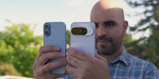 iPhone 17 против Pixel 10 – Камера, батарея, производительность! смотреть онлайн