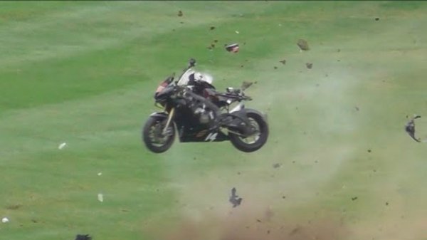 Падения, крушения, вылеты с трассы. Moto GP