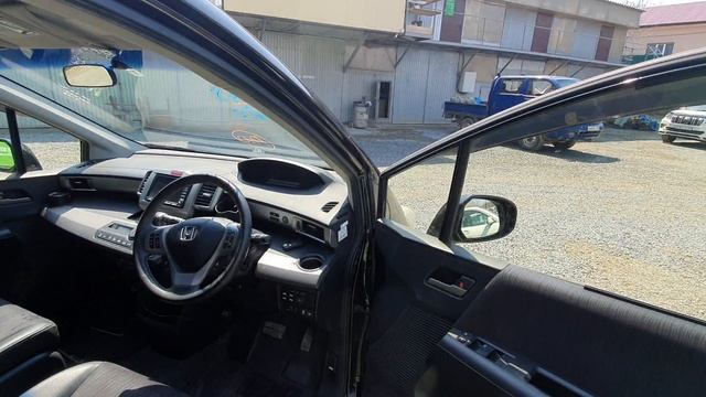 №803 FREED GP3-1023158 2012 20230417