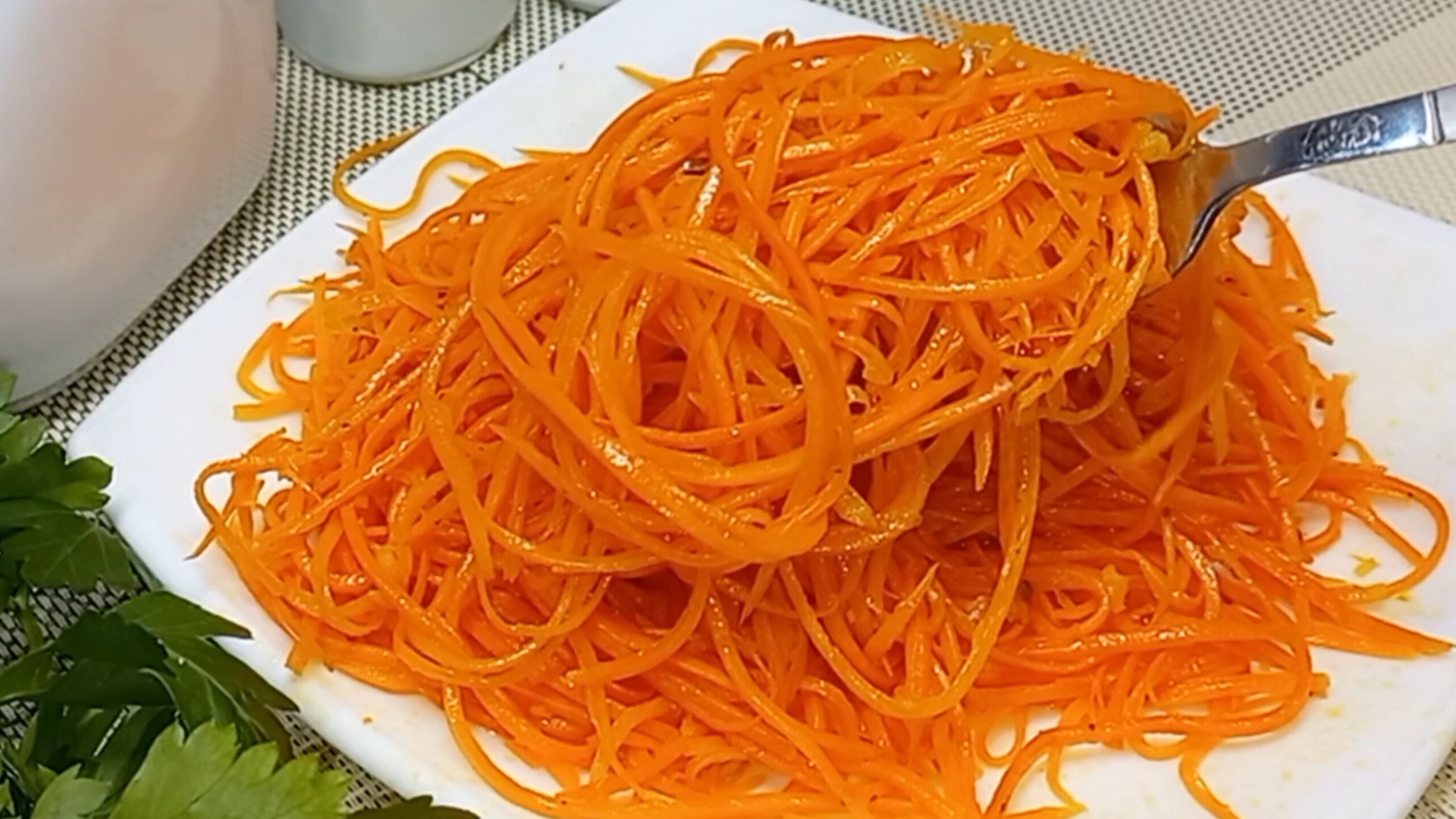 Морковь-по корейски. Как приготовить морковь-по корейски дома Потрясающе вкусный и простой рецепт! смотреть онлайн