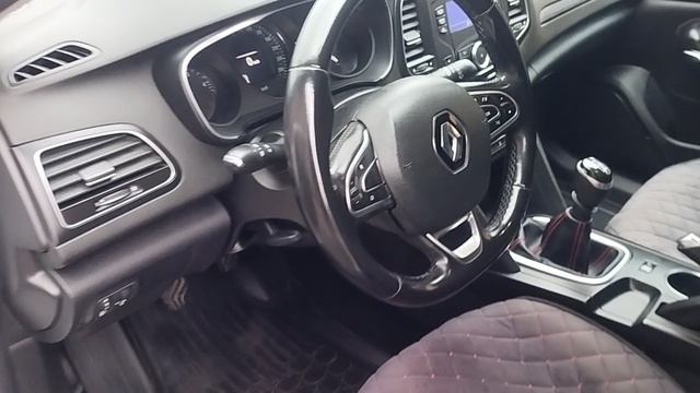 В продаже Рено Меган