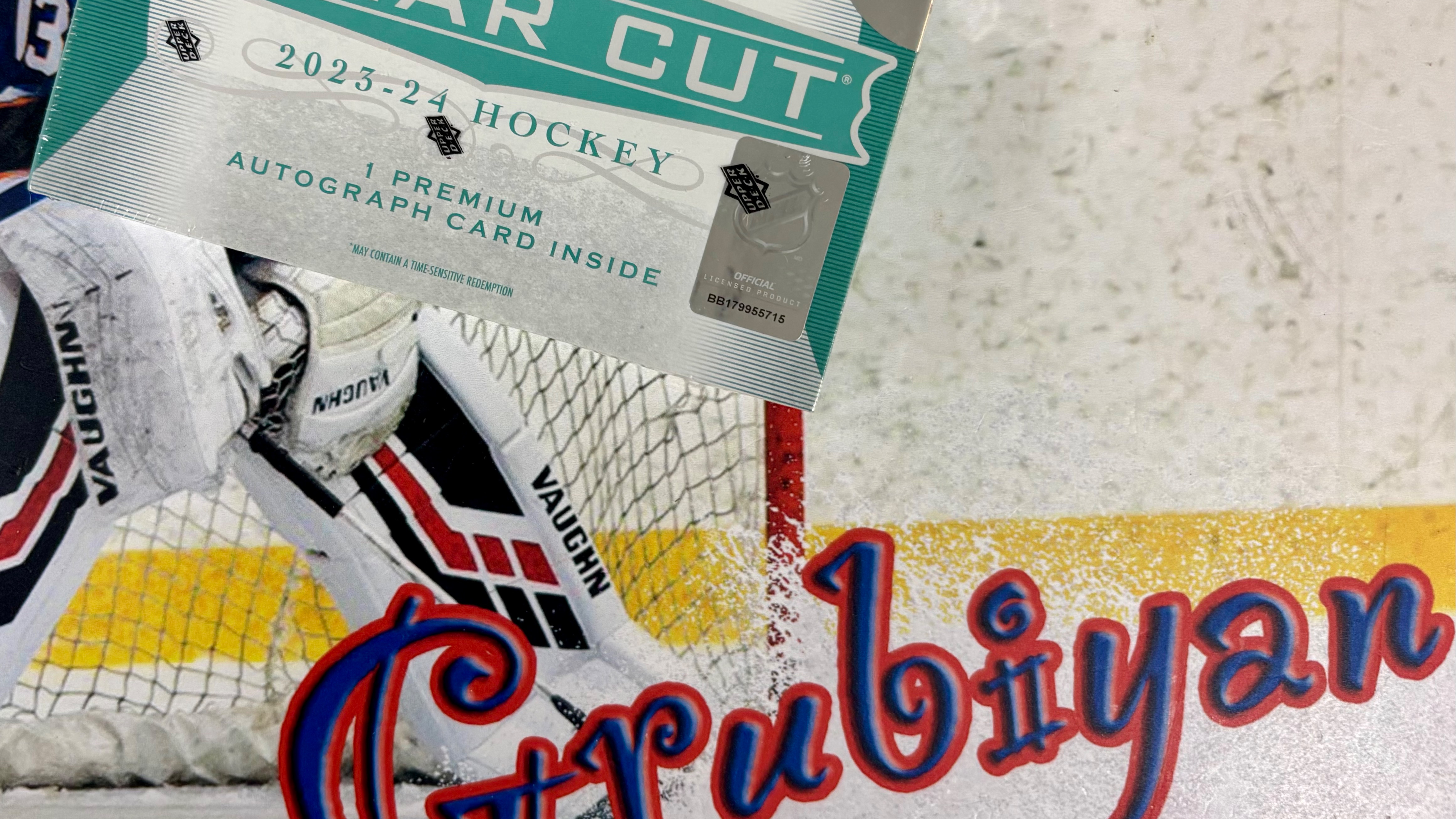 Бокс-Брейк 1 Hobby box 2023-24 Upper Deck Clear Cut Hockey Cards. Аукцион №1 смотреть онлайн