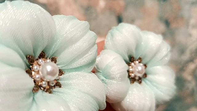 Показ бантиков из органзы (ролик 23)🩵🩵🩵🩵
легкие, воздушные, нарядные🔥🔥🔥