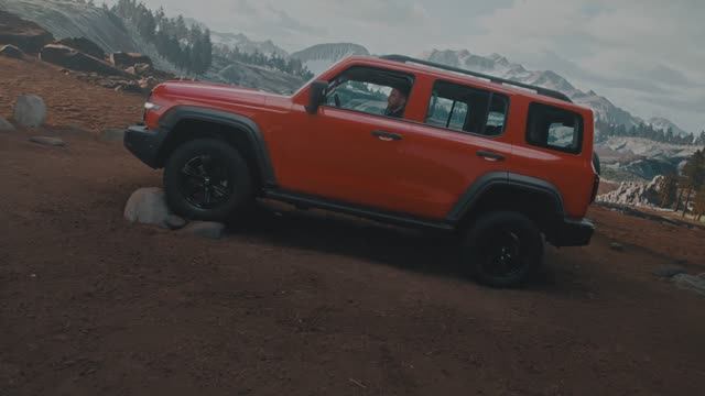 TANK 300 смотреть онлайн