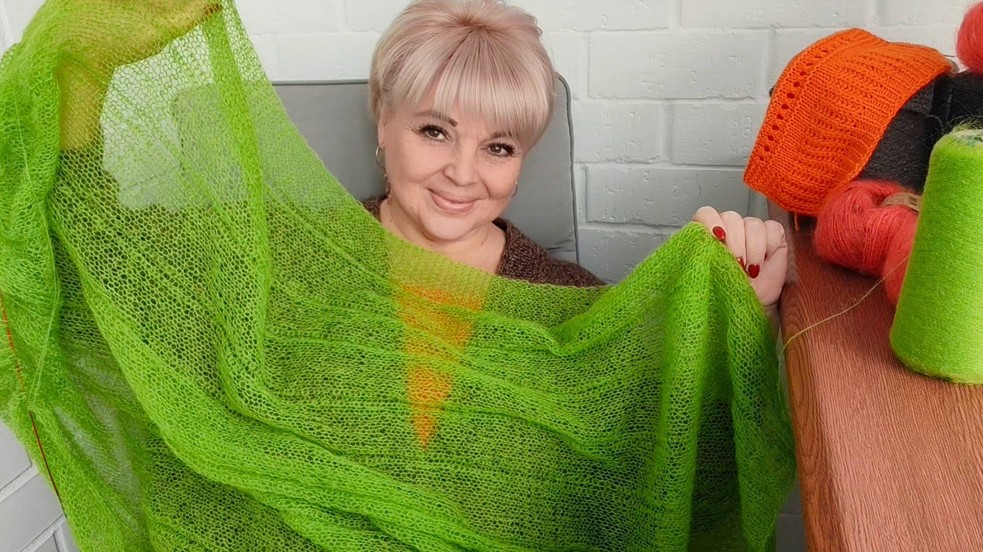 МНОГО ВЯЗАНИЯ - что СВЯЗАЛА, что ПРОДВИНУЛА... смотреть онлайн