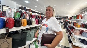 😩МАМА РАСТЕРЯЛАСЬ! ПОМОГИТЕ ЕЙ ВЫБРАТЬ КОЖАНУЮ СУМКУ! МАГАЗИН КОЖАНЫХ СУМОК В ГЕЙНЮК.