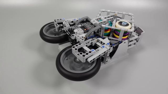 Disk Shooting Lego Tank | Танк Lego стреляющий дисками смотреть онлайн