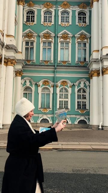 Пройдите церемонию распределения от говорящей шляпы на подходящий вам факультет! 🧙♀️