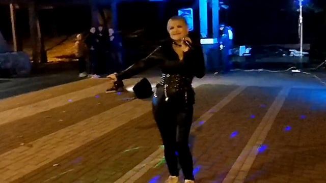 Сама себе звезда смотреть онлайн