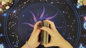 Замена Зеленскому, прогноз Путина и афера в Лувре.