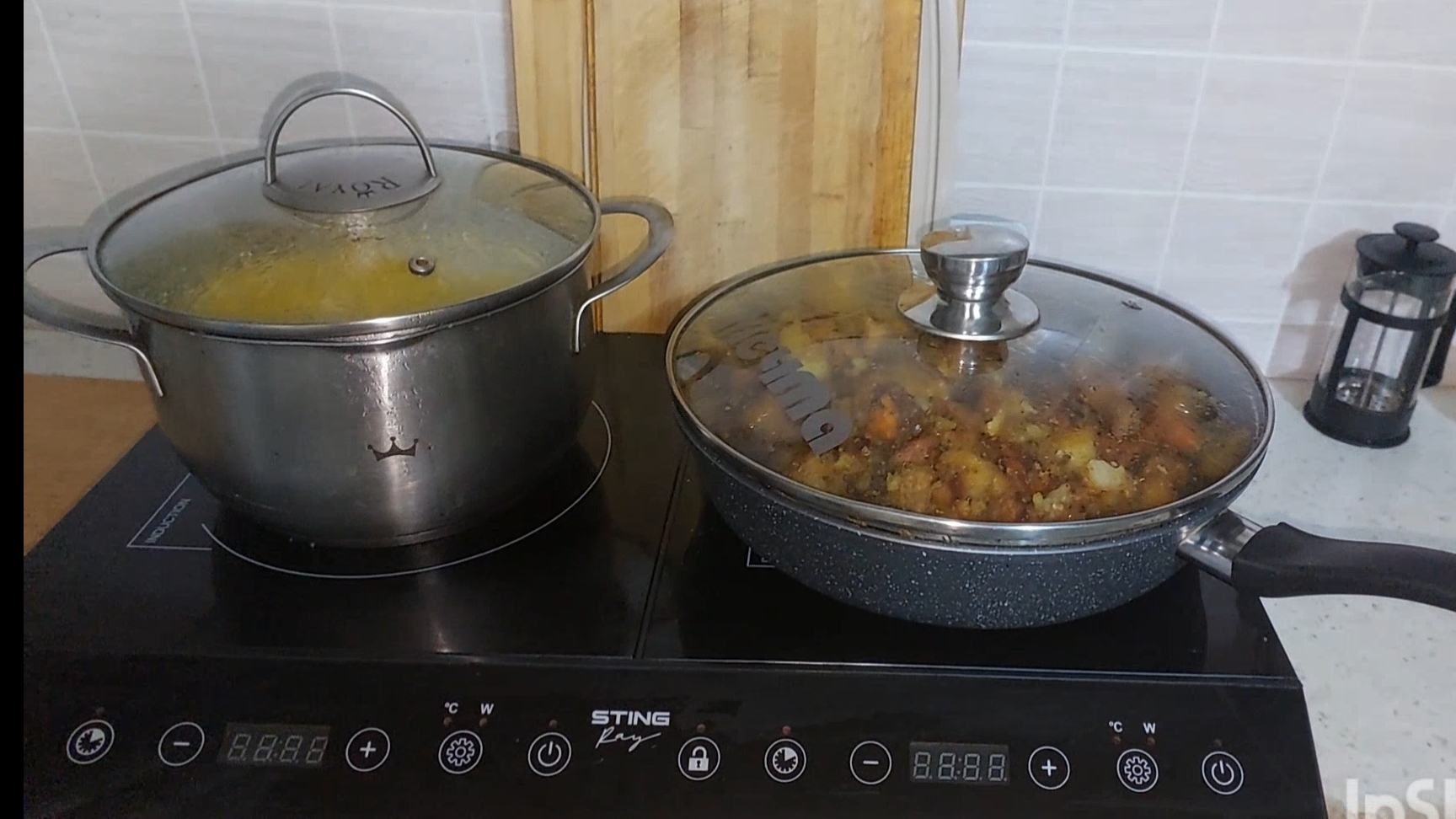 И снова готовим, сливочный суп и картошку с мясом смотреть онлайн