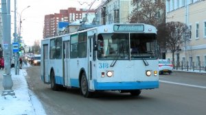 Троллейбус Екатеринбурга ЗиУ-682Г [Г00] борт. №318 маршрут 7 на остановке "Театр Волхонка"