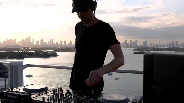Cosmic Gate_ Miami Open Skies Set