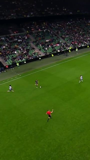 Если бы в Лувре показывали голы, мы бы решили, что наши парни похитили этот шедевр оттуда 🤩 смотреть онлайн