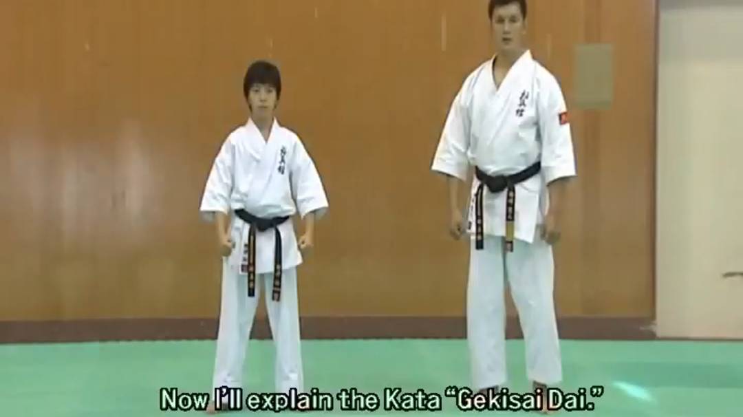 Гекисай Дай - объяснение Ката Карате Кёкусинкай (Kata Explanation - Gekisai Dai) смотреть онлайн