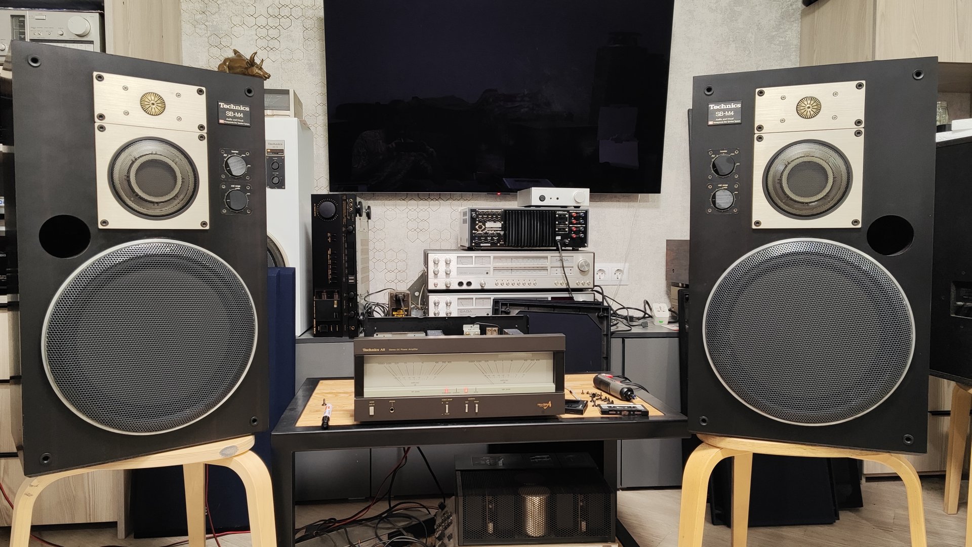 Technics M4 смотреть онлайн