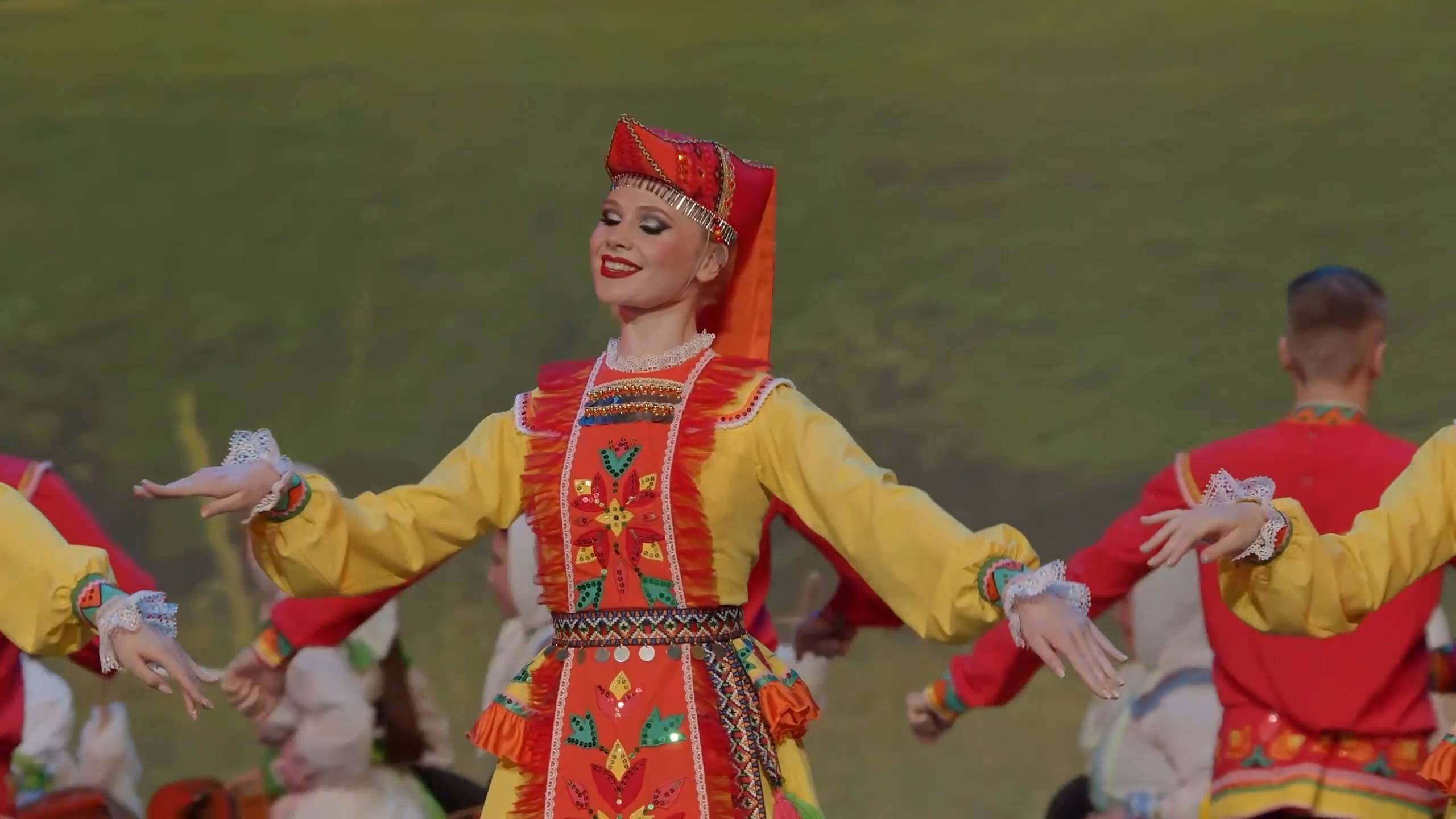 «Марийский край связующая нить». "The Mari region is the connecting thread." смотреть онлайн