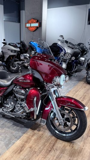 2017 HD Electra Glide Ultra Limited COBRA + FOCAL 33K