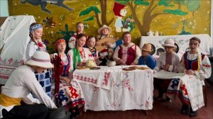 Белорусская народная песня "Рушники".
Фольклорный театр традиций "К истокам" (СШ 44 г.Макеевка)