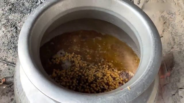 Уличная еда Пакистана. Плов смотреть онлайн