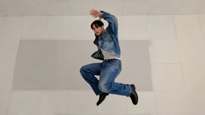 1 минуту назад! Видео, где Чонгук танцует с Calvin Klein, потрясло мир!