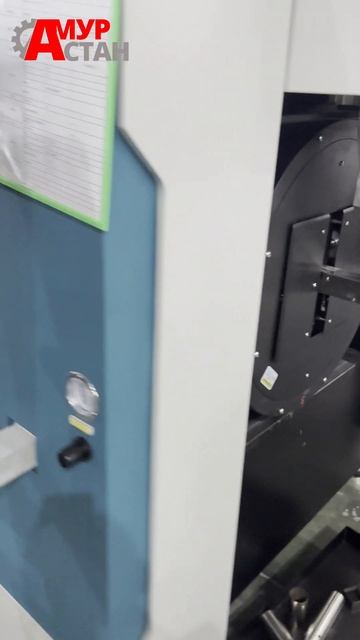 Лазерный станок для резки труб LXSHOW смотреть онлайн