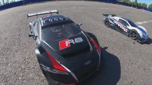 Audi R8 против Traxxas XO-1