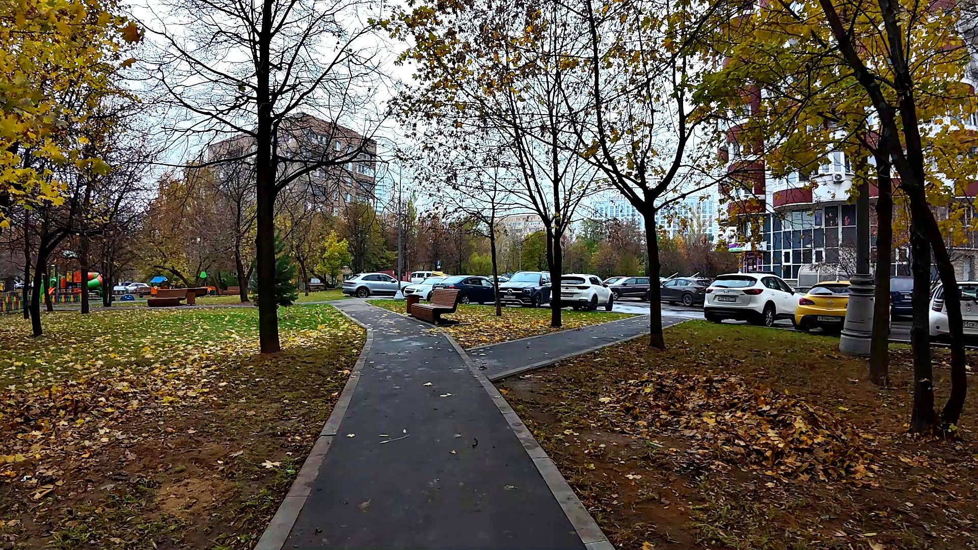 Московское осеннее утро. Уличные молчаливые прогулки. Часть 1. смотреть онлайн