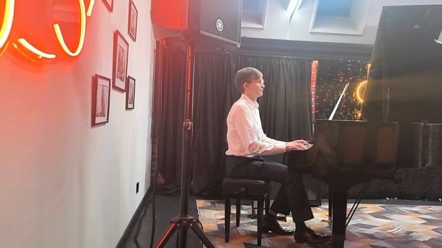 Шопен. Мазурка ля минор. смотреть онлайн