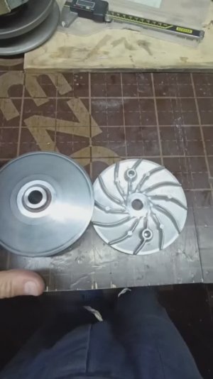 Скутер Osaka Tezza разборка и обслуживание вариатора