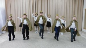 Вокальный ансамбль «Чударики» — Песня «Иван-значит русский»