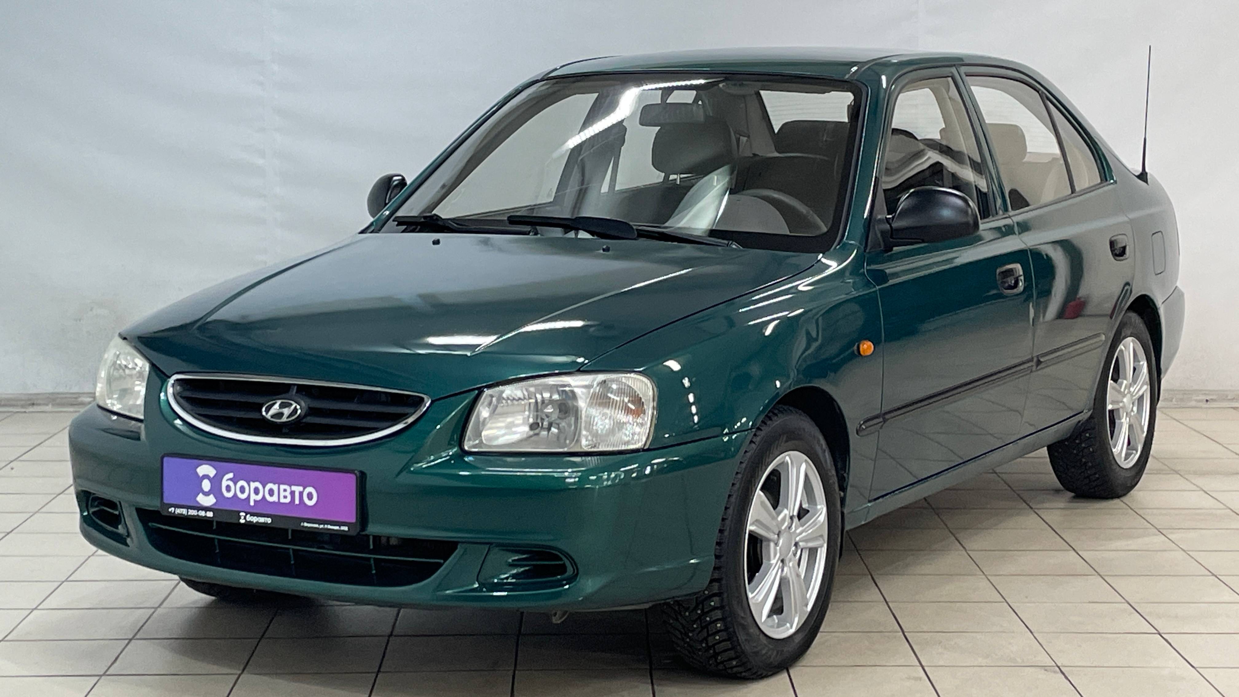 HYUNDAI ACCENT смотреть онлайн