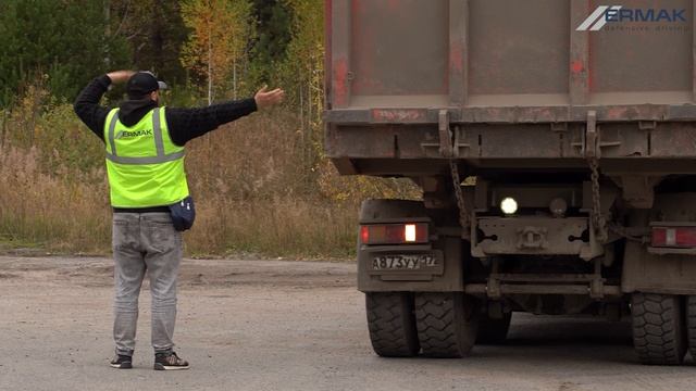 Поздравление ко Дню Автомобилиста!