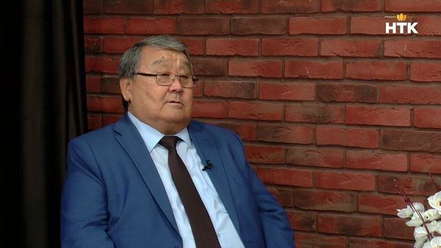 АКТУАЛЬНОЕ ИНТЕРВЬЮ эфир 23 10 2025 - ЭРДНЕ ПАШНАНОВ