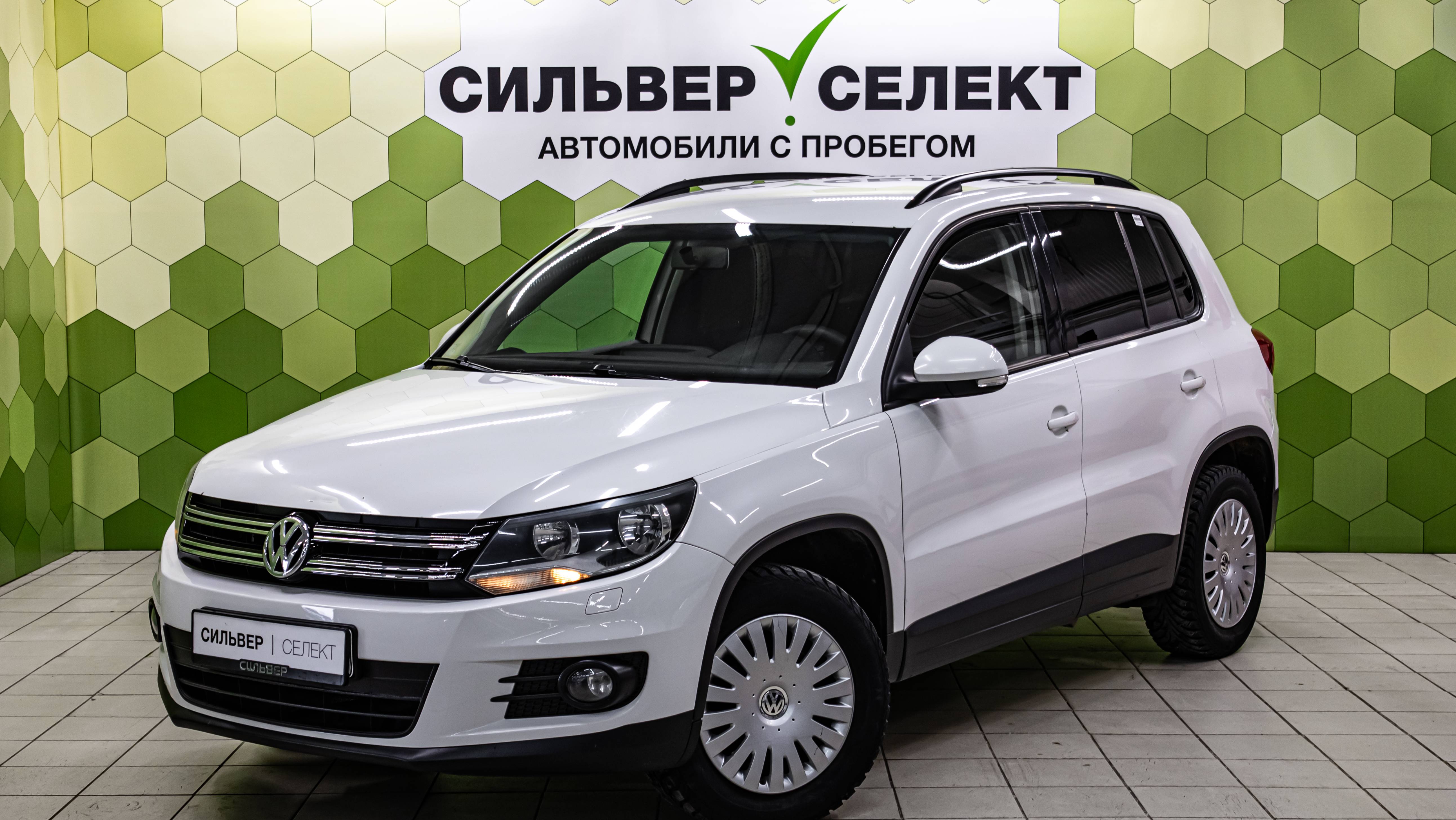 Volkswagen Tiguan I Рестайлинг, 2011 смотреть онлайн