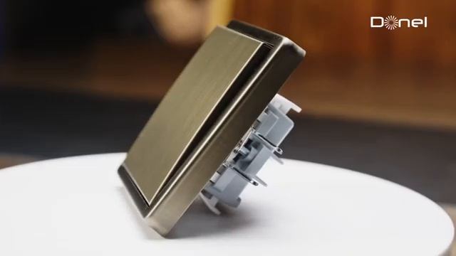 Люксовая электрика Donel R98 Metal — металлическое исполнение и стильный дизайн смотреть онлайн