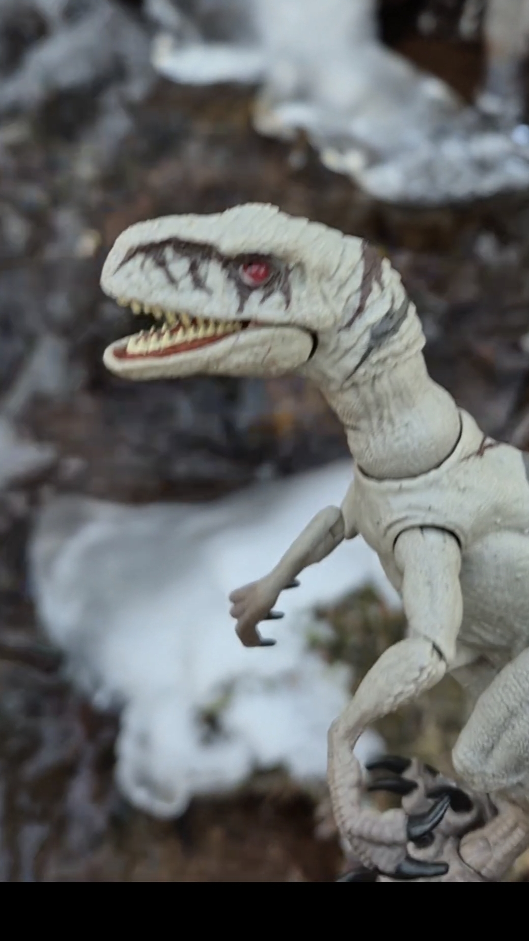 Поймай меня, если сможешь😉 #jurassicworld #mattel #hammondcollection #динозавр #shorts