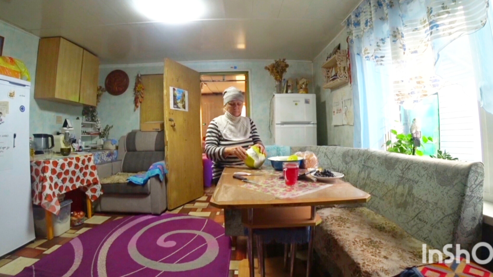 Что мы притащили с мусорки,Я не работаю,Коммент, смотреть онлайн