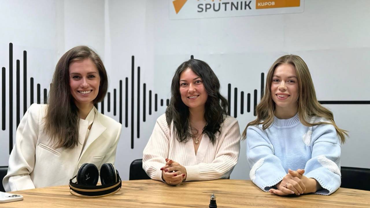 Голоса Кирова(16+): Как жюри оценивает участников, и почему важно продумать номер до мелочей? смотреть онлайн