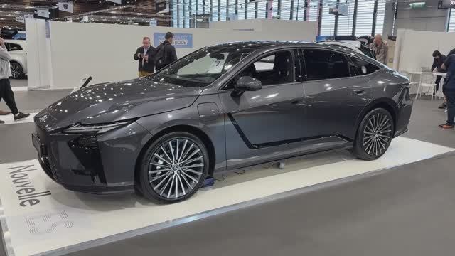 LEXUS ES 2026 обзор смотреть онлайн