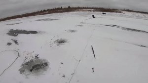 Подлёдная рыбалка. Установка перемёта на налима.