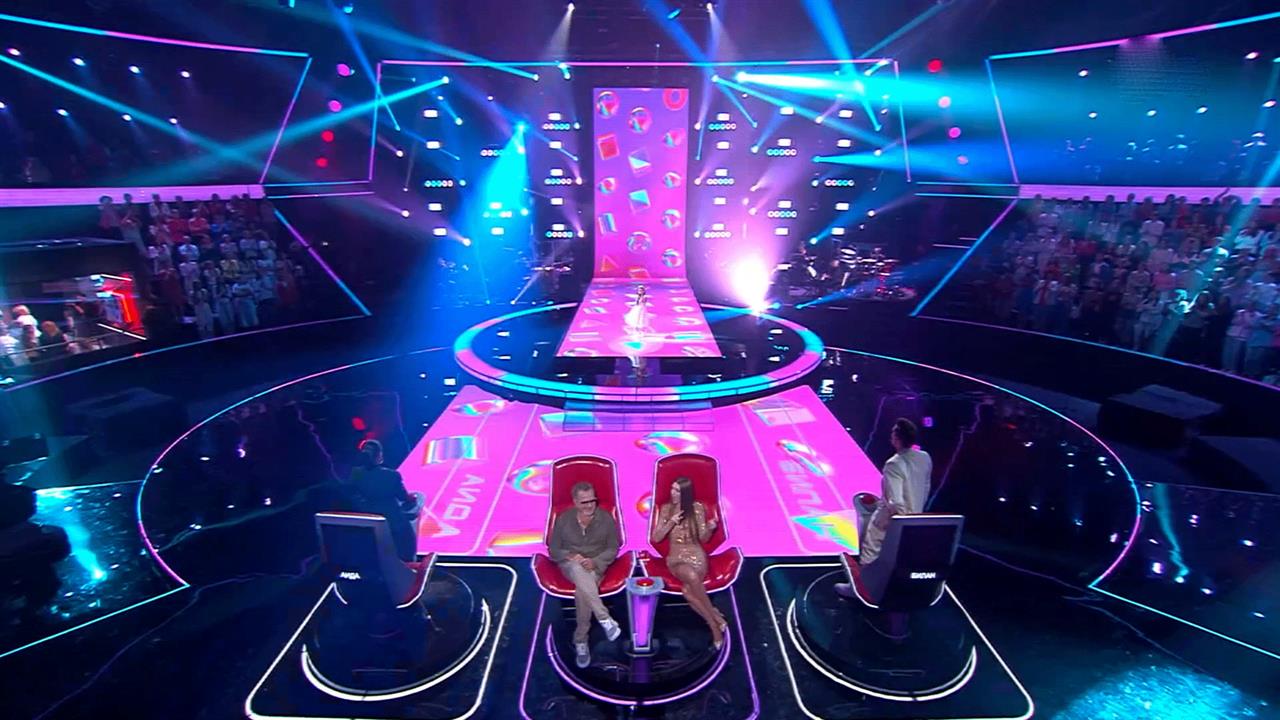 Смотрите финальные слепые прослушивания шоу 