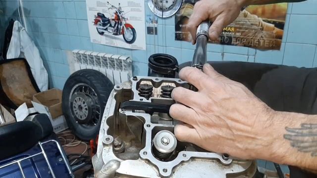 Ремонт Suzuki Intruder 1400 VS. 8ч. Установка ЦПГ на двигатель.