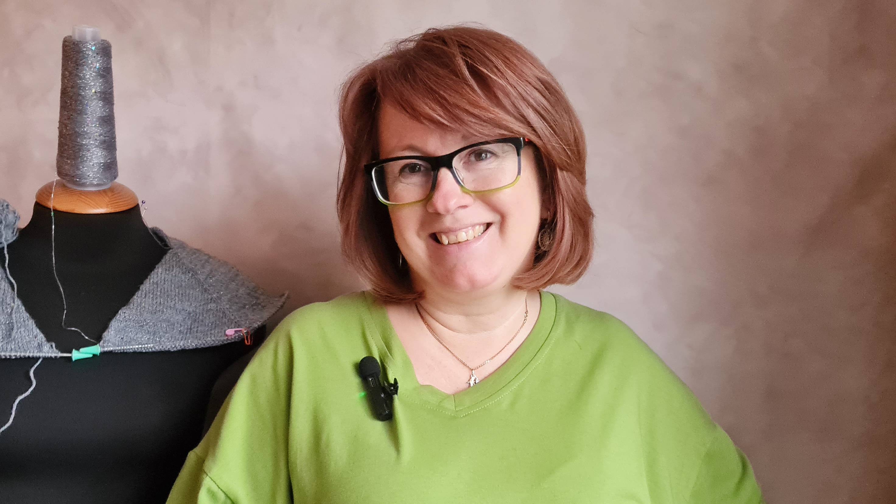 Запутала подписчиков. Где видео на вязальные темы.