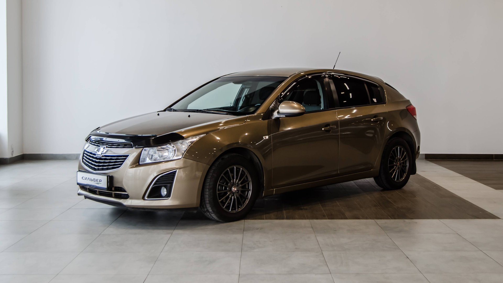 Chevrolet Cruze I Рестайлинг, 2013 смотреть онлайн