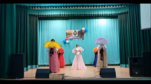 Хореография Корейский танец с веерами